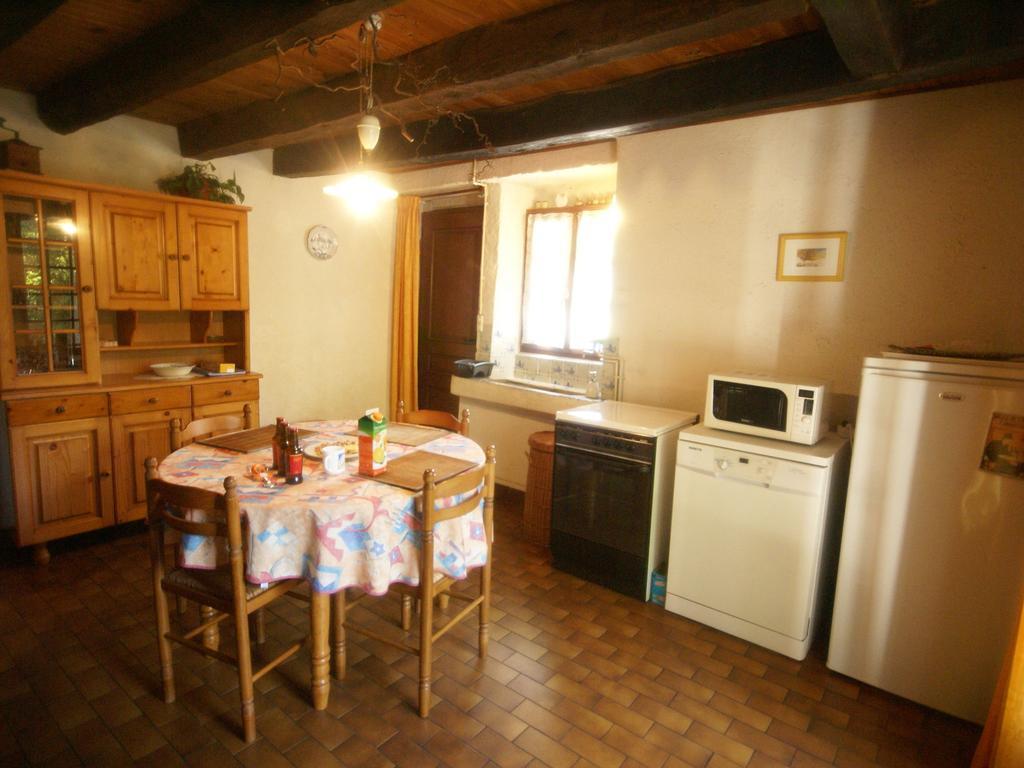 Holiday Home Near Chapelle Aux Bois بان ليه با المظهر الخارجي الصورة